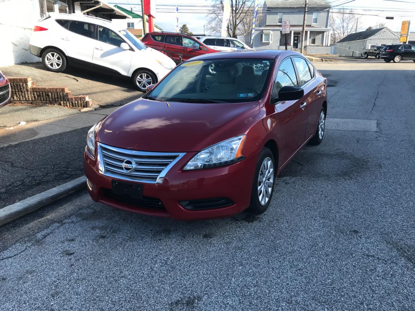 2013 Red /Beige Nissan Sentra S (3N1AB7AP2DL) with an 1.8 V4 engine, Automatic transmission, located at 577 Chester Pike, Prospect Park, PA, 19076, (610) 237-1015, 39.886154, -75.302338 - Photo#2